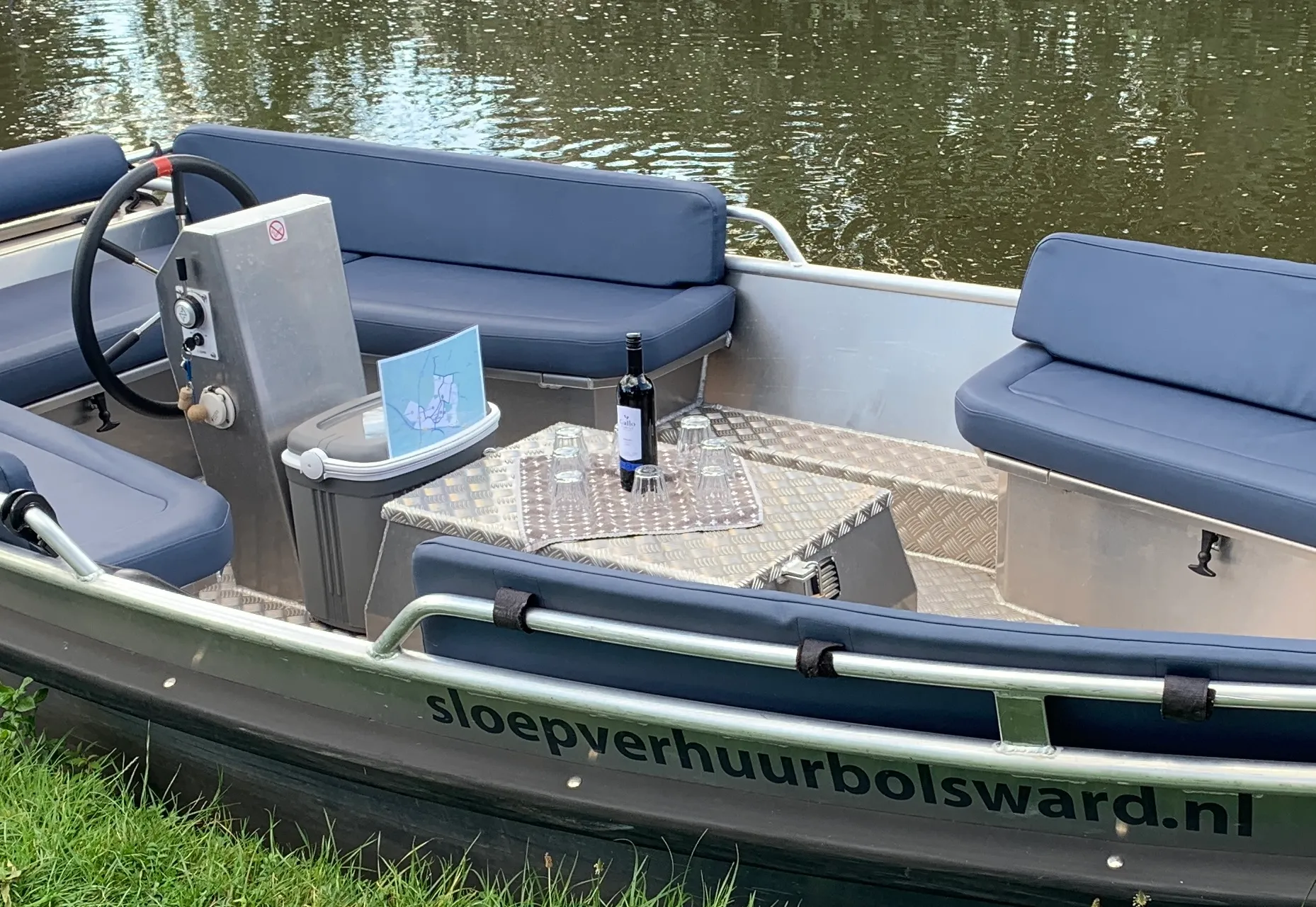 Geniet van onze catering aan boord