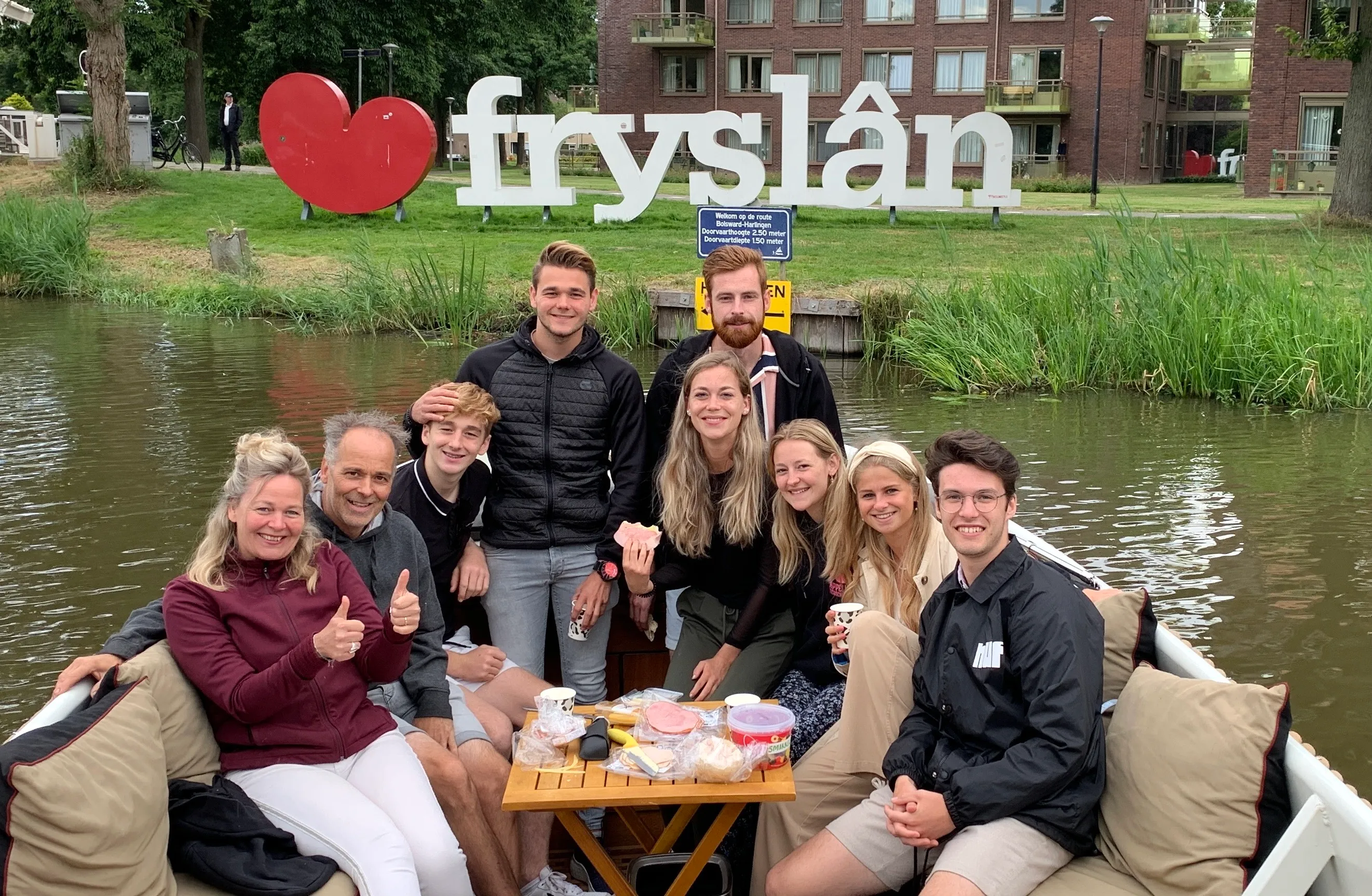 Fryslân op zijn best bij Sloepverhuur Bolsward